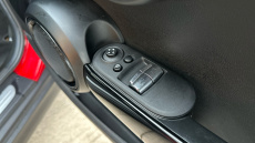 MINI Hatchback 135kW Cooper S Level 3 33kWh 3dr Auto Electric Hatchback